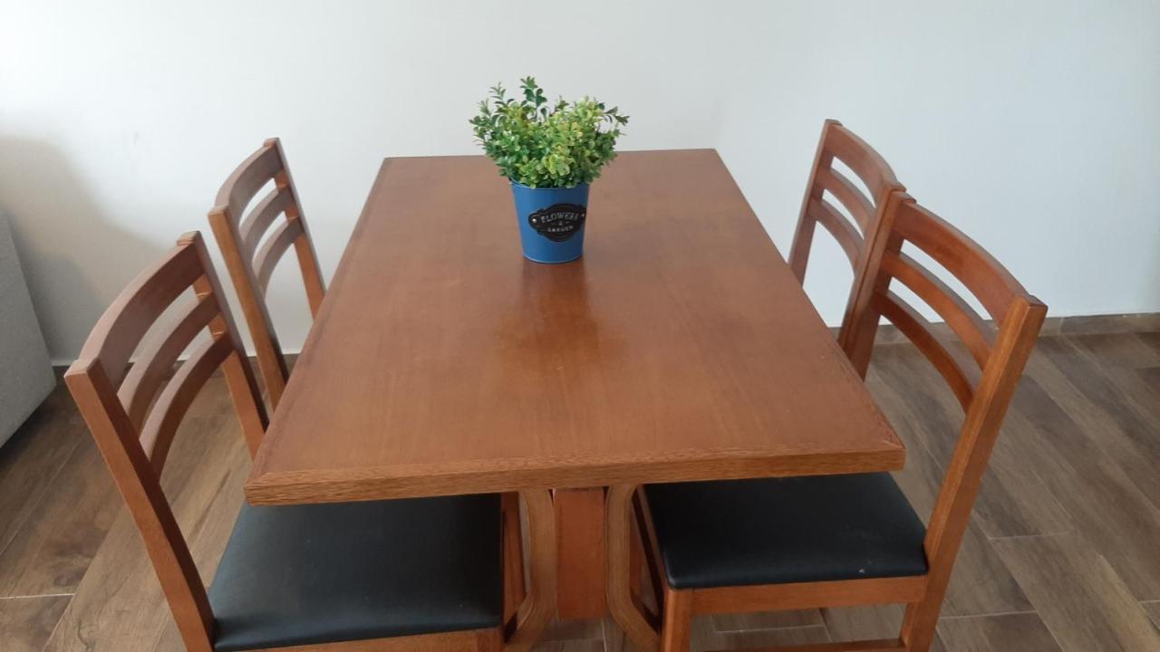 Inteiro E Completo Em Moderno E Confortavel * Tijucas