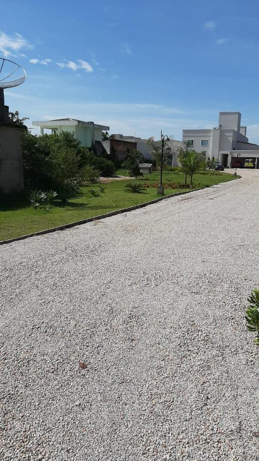 Inteiro E Completo Em Moderno E Confortavel Apartment Tijucas